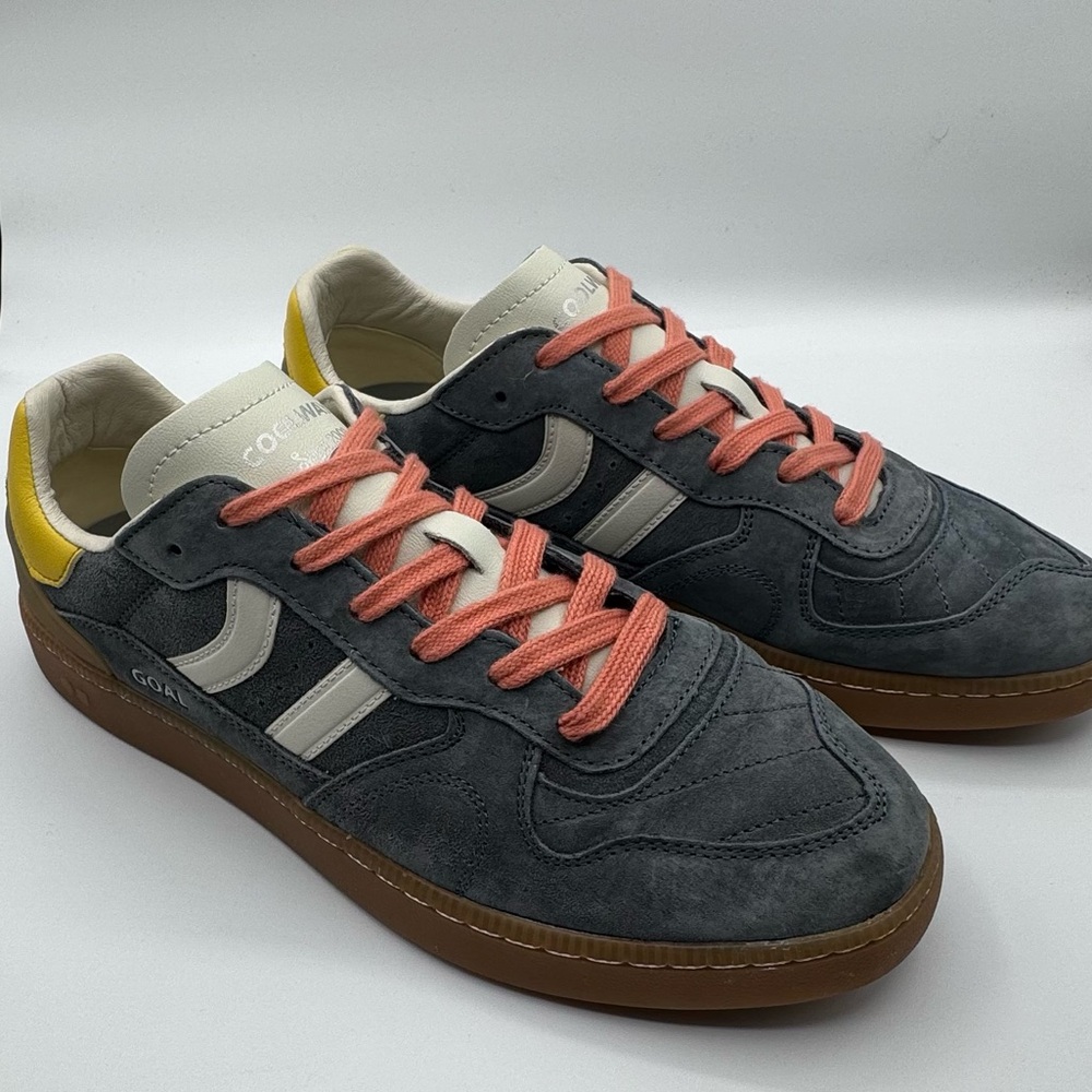 Coolway Charcoal and Coral Men's Sneakers Size 11 EUC